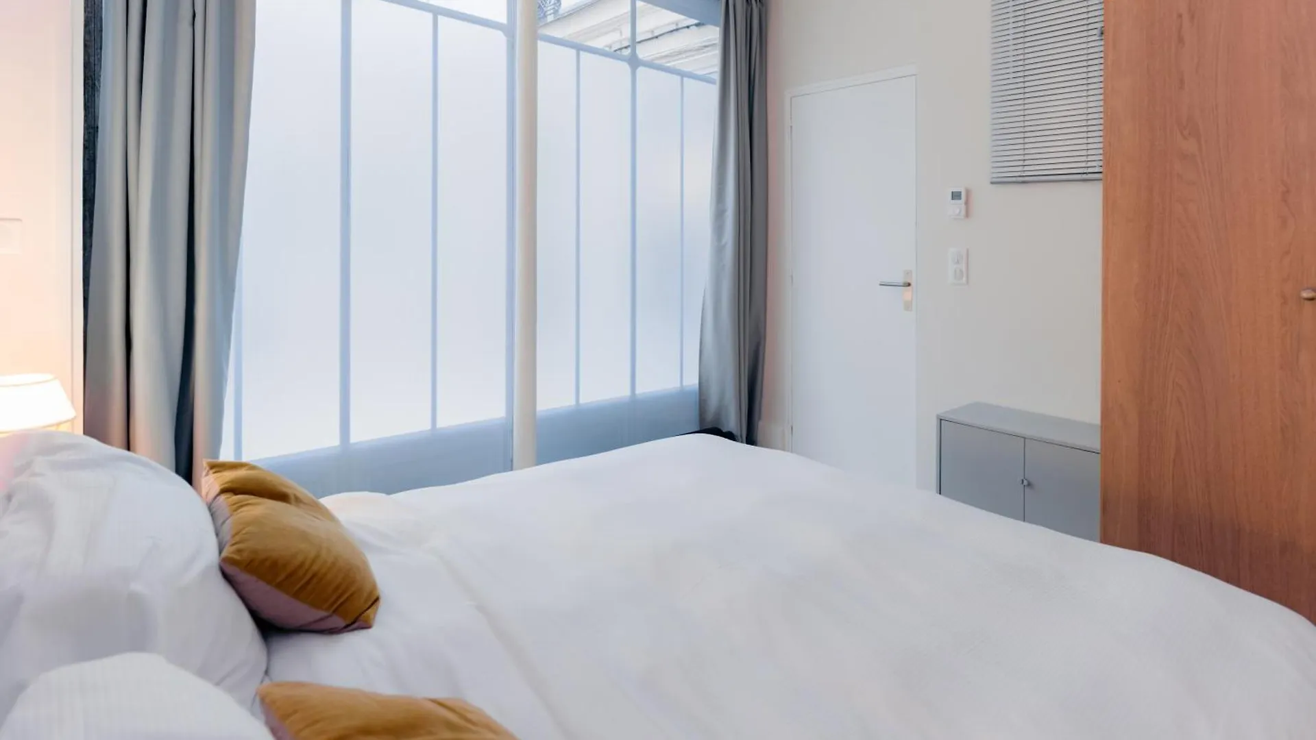 Apartment Beauvoir Germain Paris
