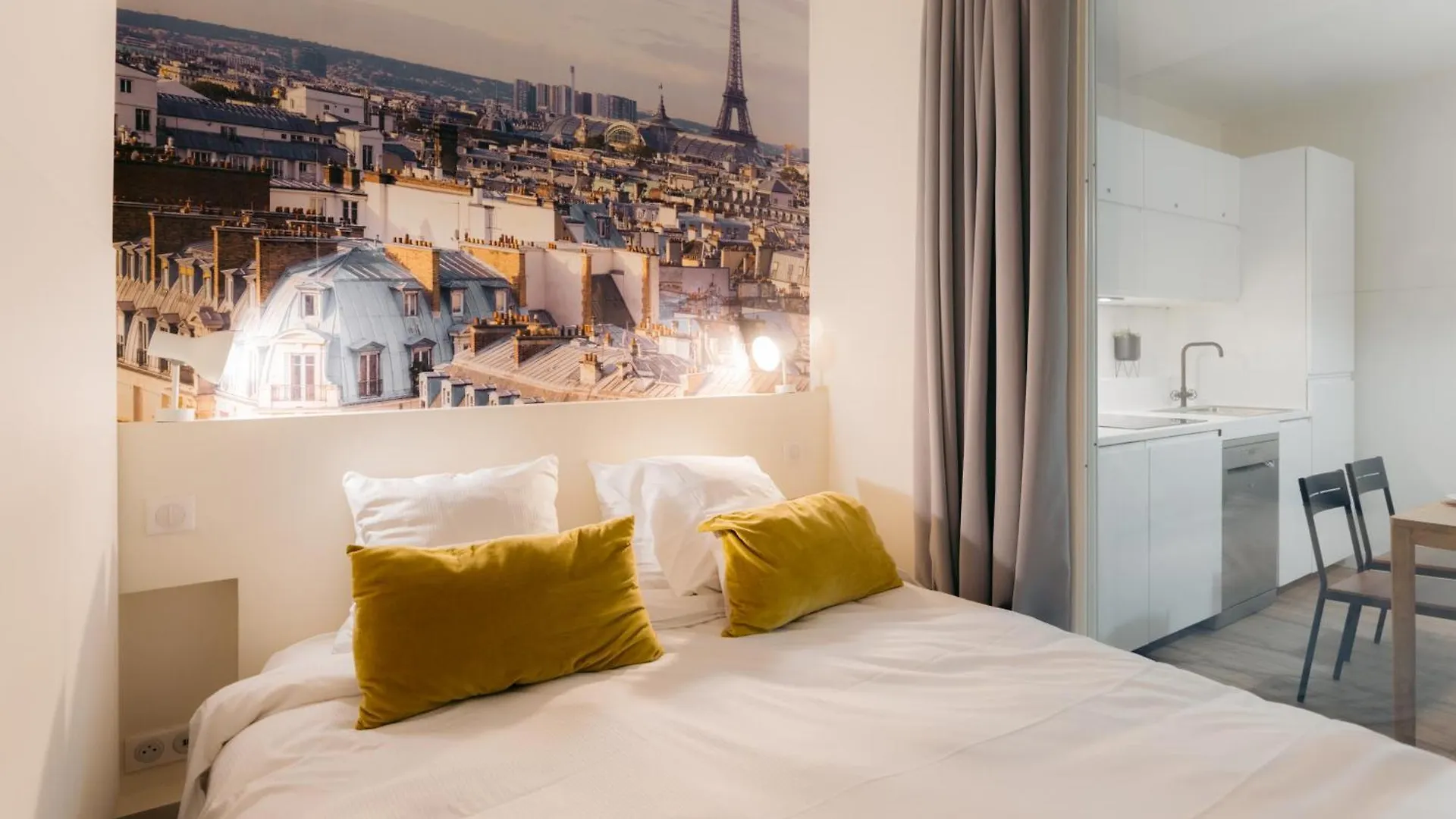 Apartment Beauvoir Germain Paris France