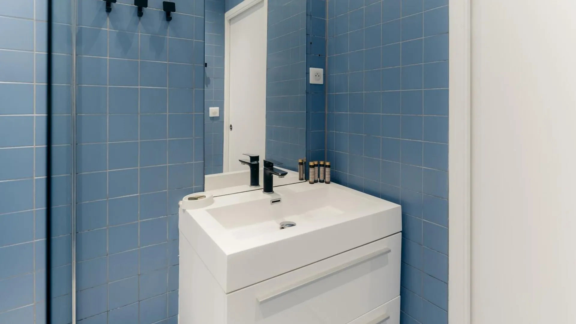 Apartment Beauvoir Germain Paris France